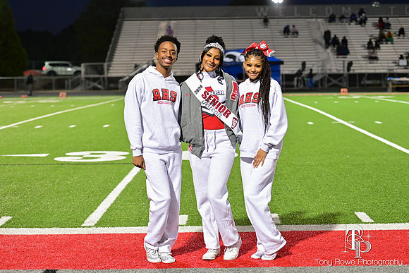 11.03.23 Senior Night-160