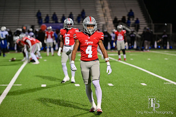 11.03.23 Senior Night-204