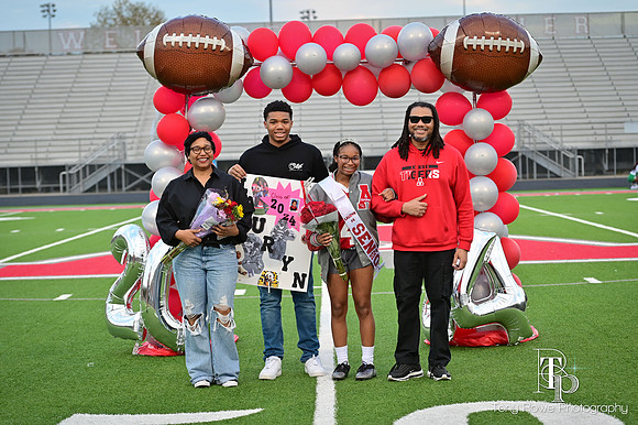 11.09.23 Flag Senior Night-11