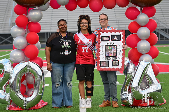 11.09.23 Flag Senior Night-15-2