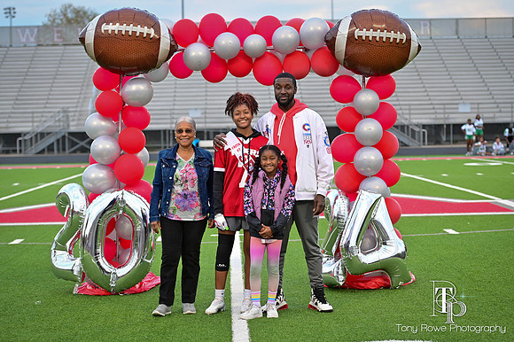 11.09.23 Flag Senior Night-25