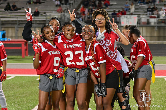 11.09.23 Flag Senior Night-201