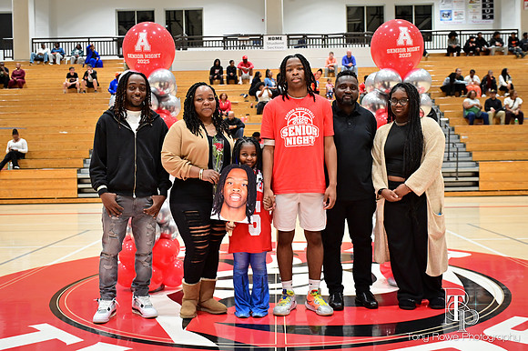 02.04.25 Basketball Senior Night-111