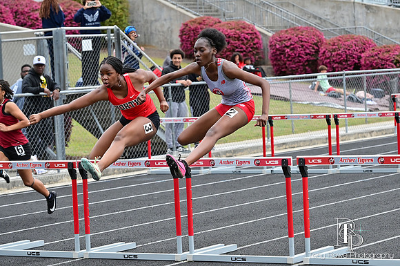 03.23 24 Archer Track & Field-100