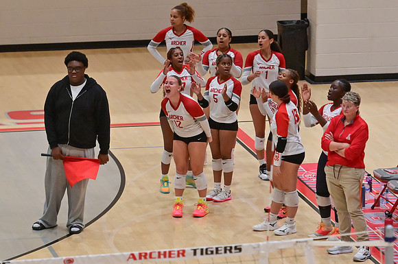 08.14.25 Archer SB VB-235