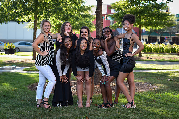 07.21.19 AHS Senior Cheerleaders-29-Edit