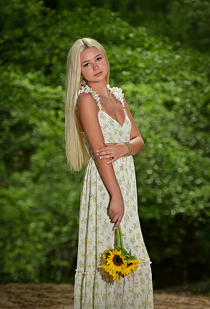 04.19.25 Kenzie-16