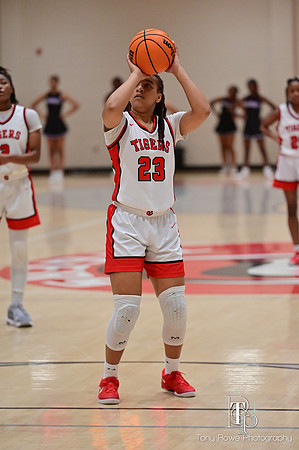 02.04.25 Basketball Senior Night-93