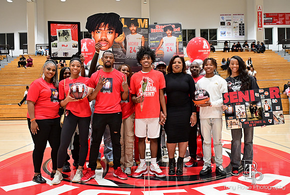 02.04.25 Basketball Senior Night-115