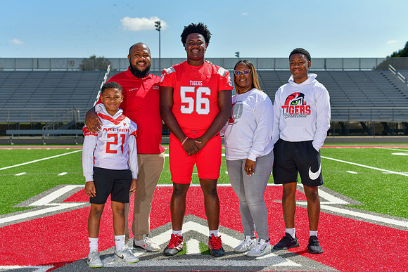 09.18.22 Seniors-81