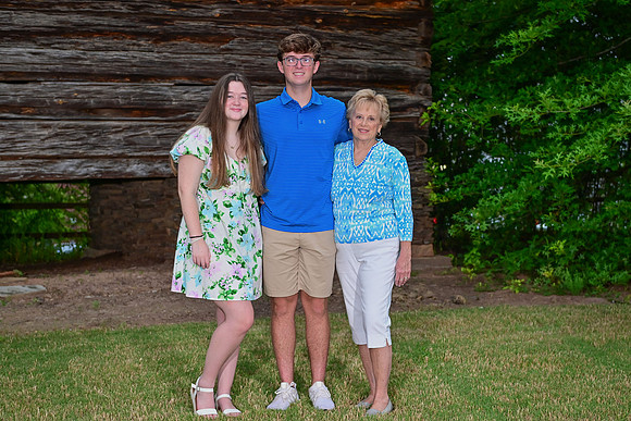 05.25.24 Young Family-28