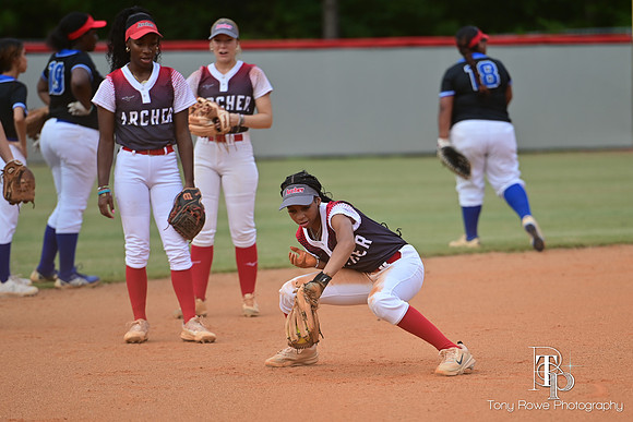 08.12.24 Softball Seniors-60