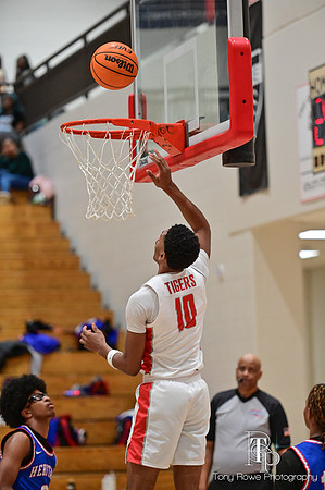 02.04.25 Basketball Senior Night-208