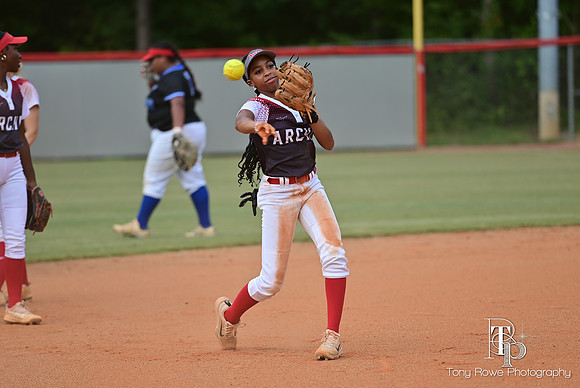 08.12.24 Softball Seniors-61