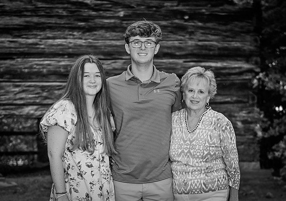 05.25.24 Young Family-30-3