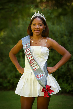 ArcherCheer_Seniors_07.27.25_JimLacey-220