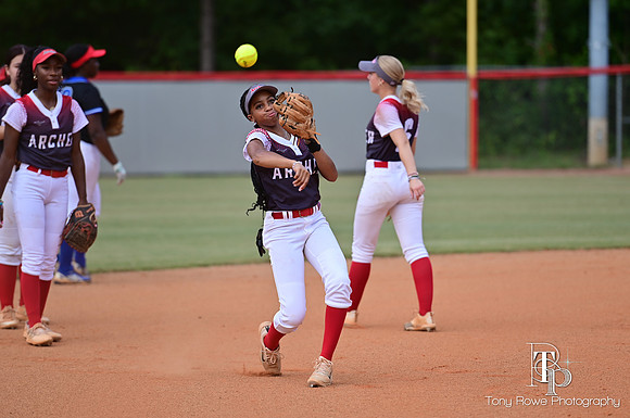 08.12.24 Softball Seniors-53