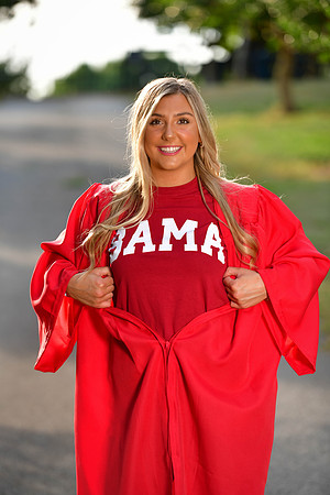 05.18.22 Brenna-106