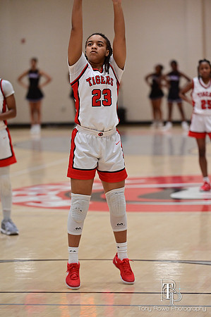02.04.25 Basketball Senior Night-94