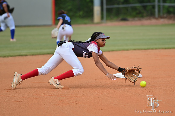 08.12.24 Softball Seniors-54